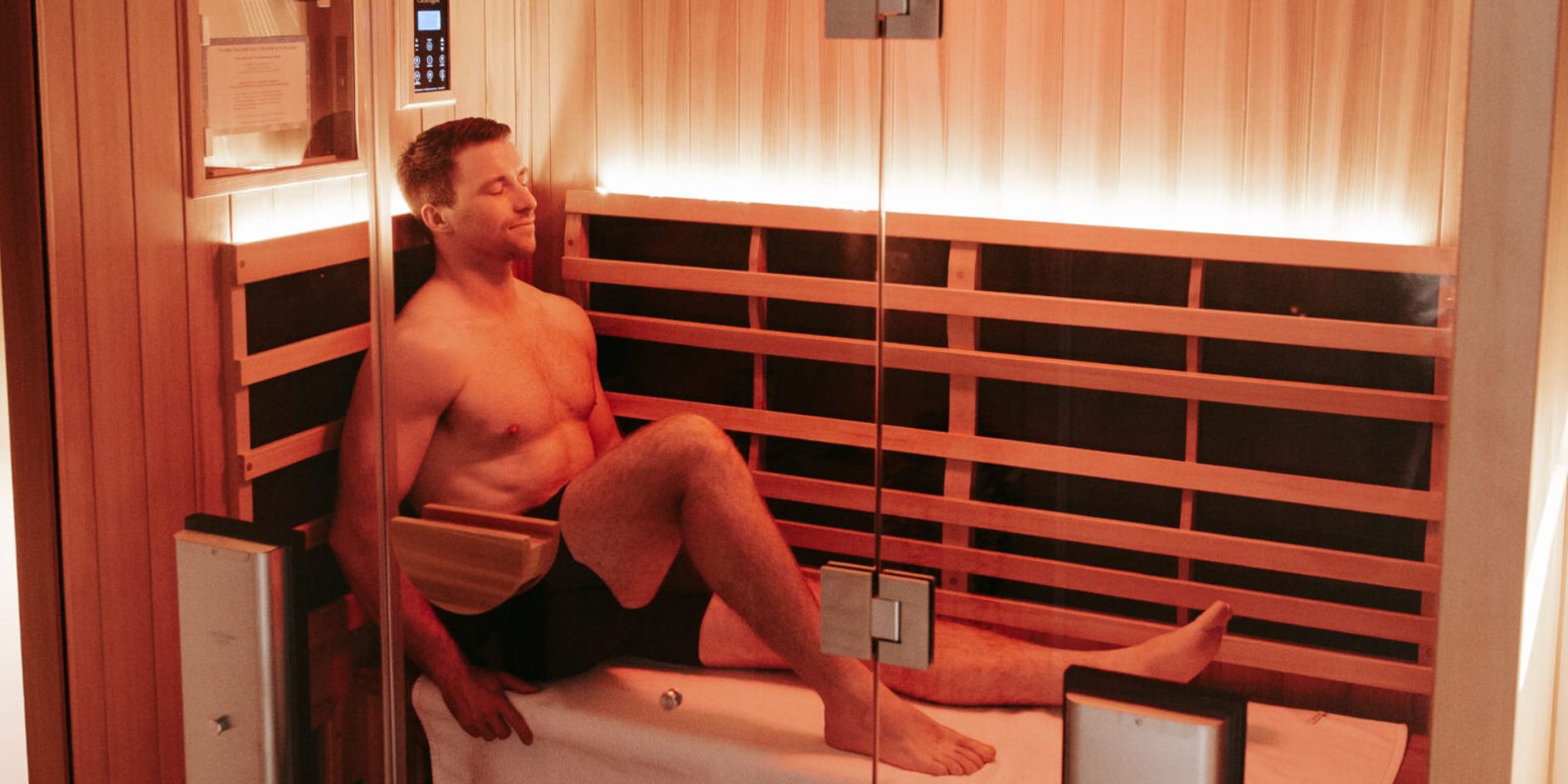 What To Wear In A Sauna?