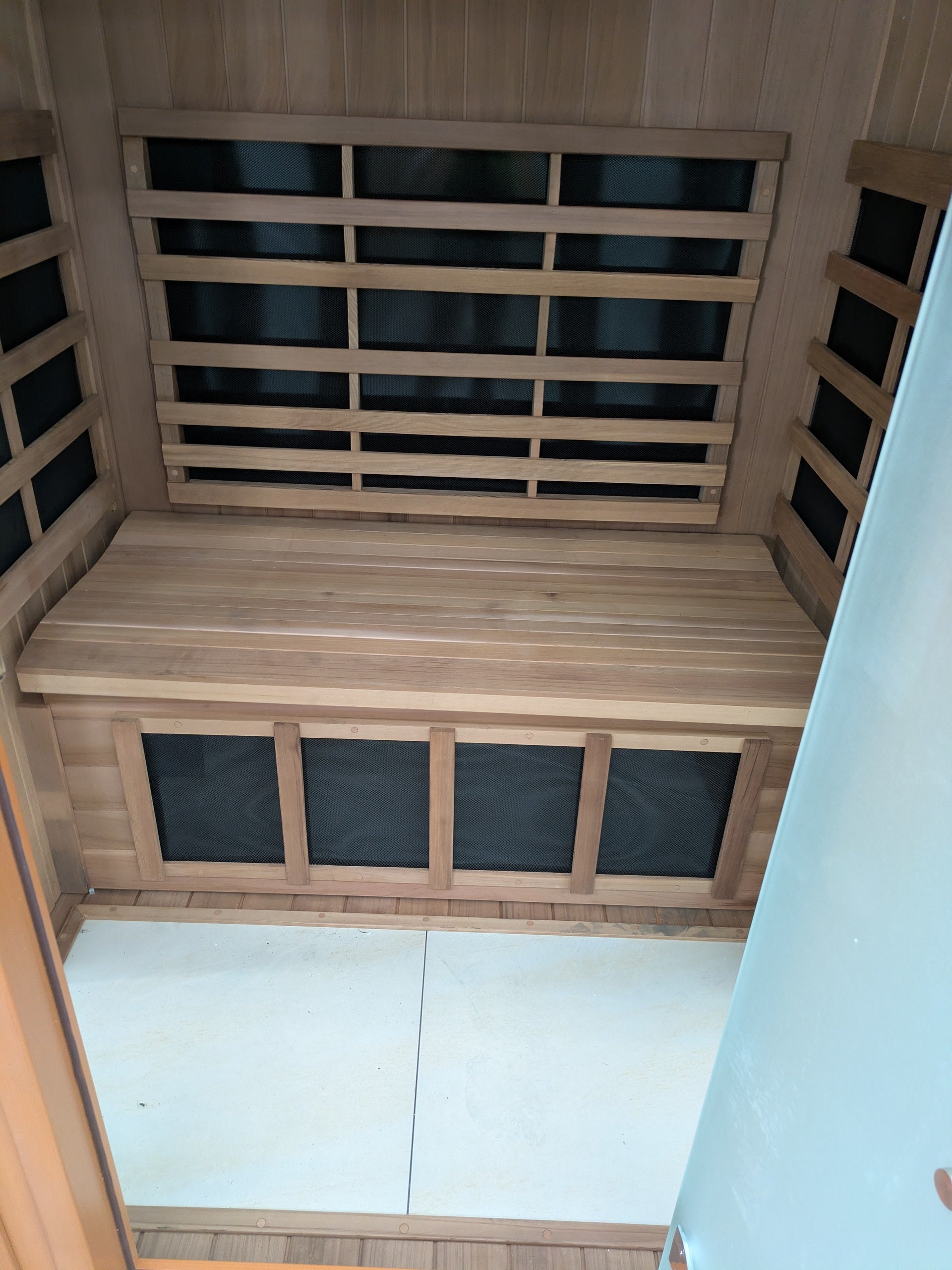 CLEARANCE | Sanctuary Outdoor 2 Person Sauna | Damaged